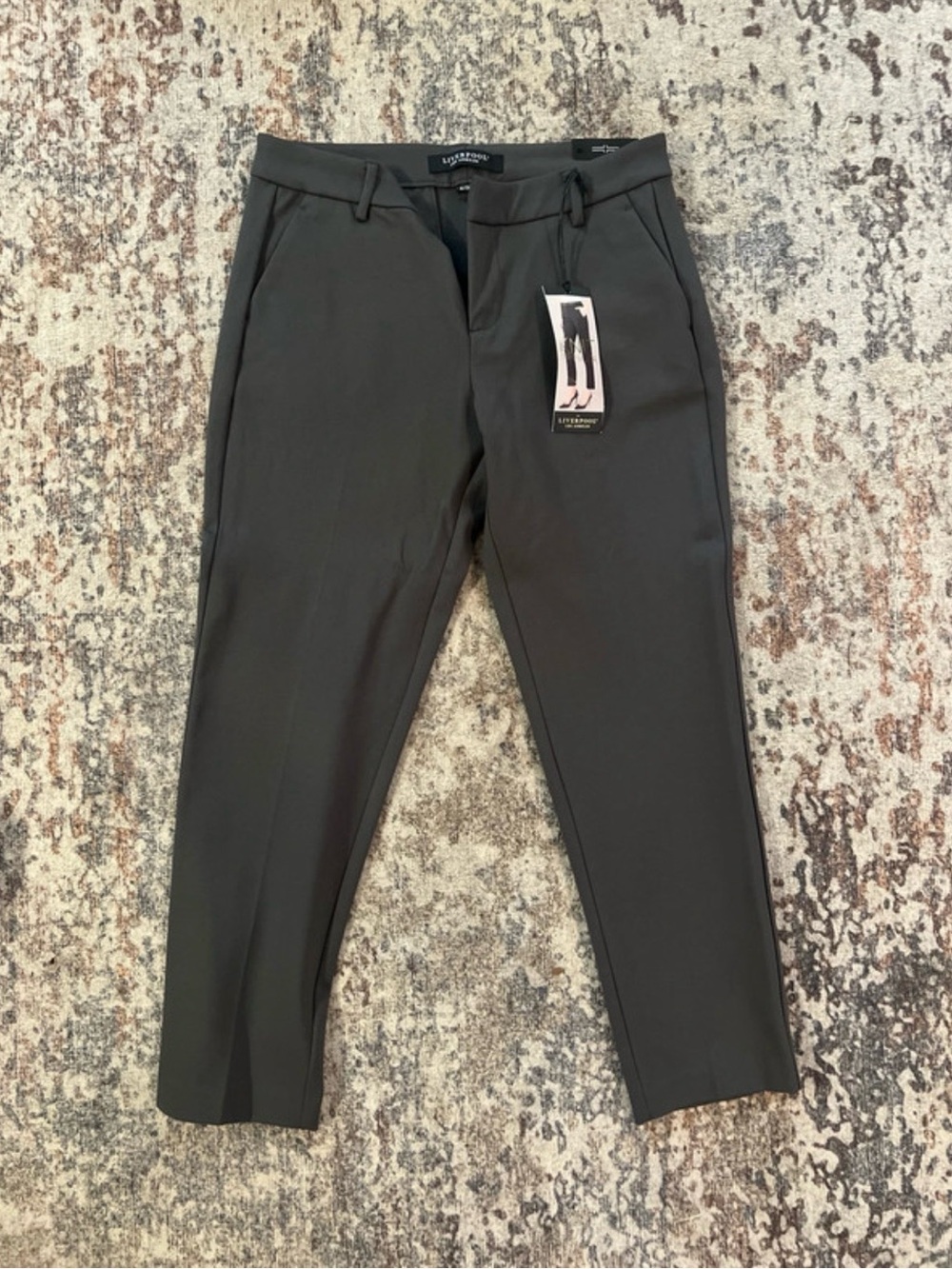 Liverpool Women’s Slim Cropped Dress Pants in Dark Gray
